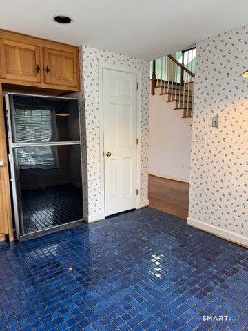 49 South Mill Drive 49, Glastonbury, CT 06073