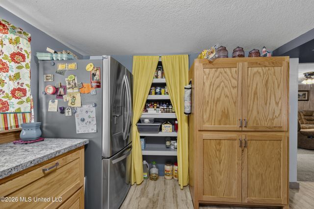 8145 Jack Graves Road, Biloxi, MS 39532