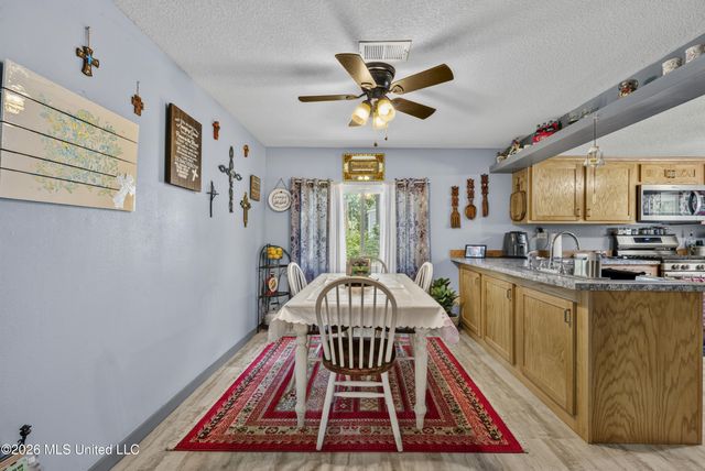 8145 Jack Graves Road, Biloxi, MS 39532