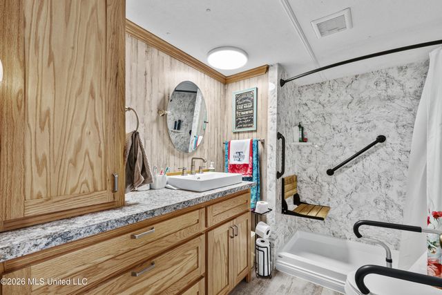 8145 Jack Graves Road, Biloxi, MS 39532