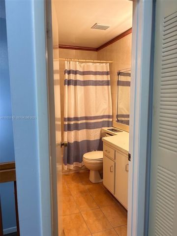 6460 NW 192nd Ter 6460, Hialeah, FL 33015