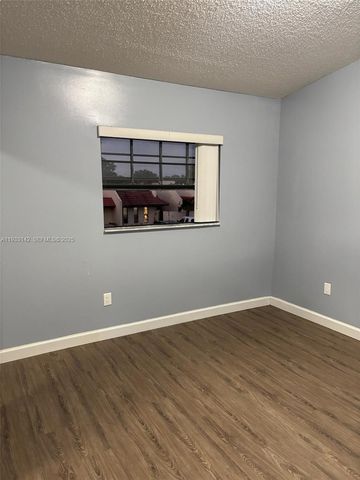 6460 NW 192nd Ter 6460, Hialeah, FL 33015