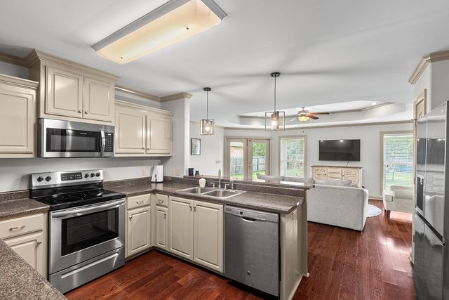 105 Tuscany Lane, Dothan, AL 36301