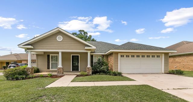 105 Tuscany Lane, Dothan, AL 36301