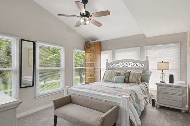 1147 Pleasant Valley Rd, Chapmansboro, TN 37035