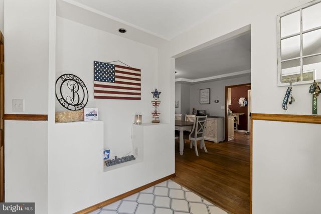 1073 WALLACE AVE, Roebling, NJ 08554