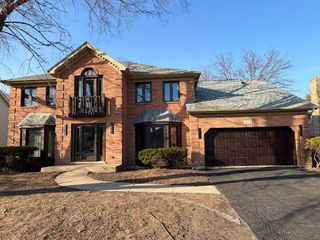 817 Cardiff Road, Naperville, IL 60565