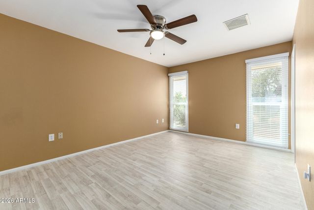 9425 W ROLLING HILLS Drive, Sun City, AZ 85351