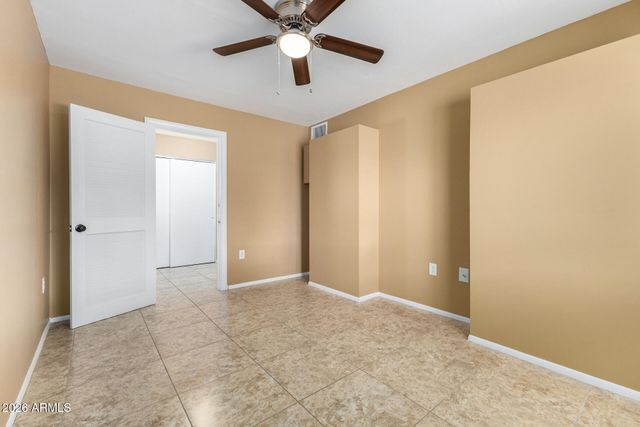 9425 W ROLLING HILLS Drive, Sun City, AZ 85351