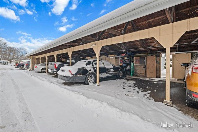 7763 Coachman Lane, Jenison, MI 49428