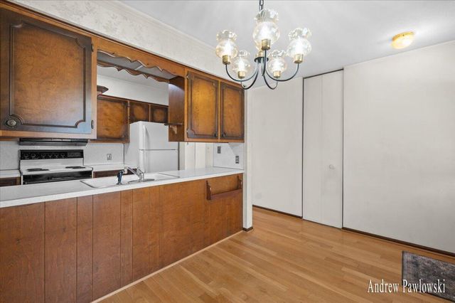 7763 Coachman Lane, Jenison, MI 49428