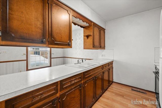 7763 Coachman Lane, Jenison, MI 49428