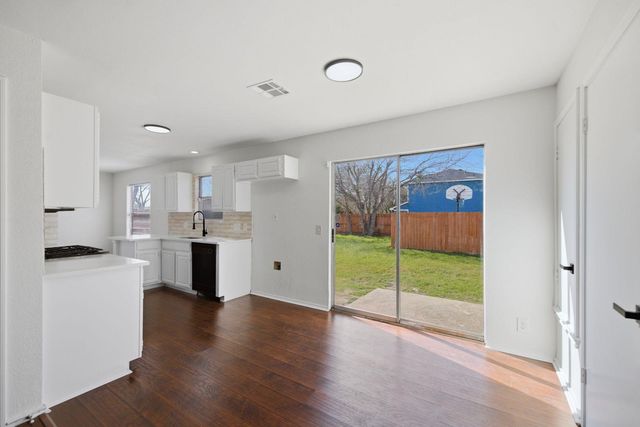 13800 Spring Heath RD, Pflugerville, TX 78660