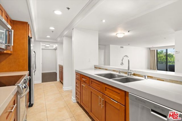 10660 Wilshire Boulevard 705, Los Angeles, CA 90024