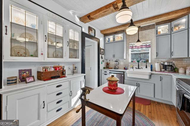 7990 Bethel Road, Gainesville, GA 30506