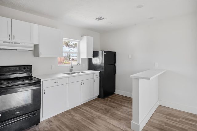 1704 Sam Wilson Street 7, Houston, TX 77020