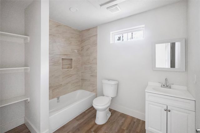 1704 Sam Wilson Street 7, Houston, TX 77020