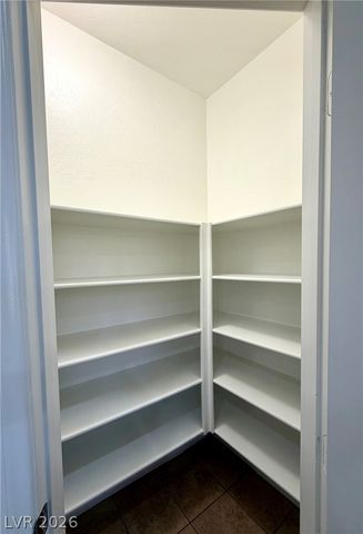 6979 Painted Vista Court, Las Vegas, NV 89142