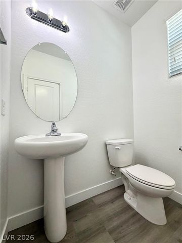 6979 Painted Vista Court, Las Vegas, NV 89142