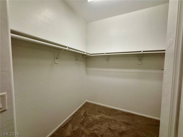 6979 Painted Vista Court, Las Vegas, NV 89142