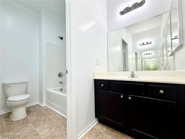 6979 Painted Vista Court, Las Vegas, NV 89142