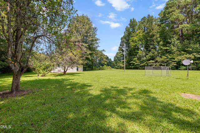 2 Riverview Road, Erwin, NC 28339