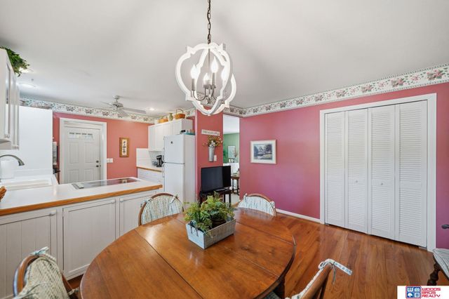 1920 E Bermuda Drive, Lincoln, NE 68506