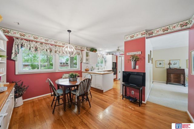 1920 E Bermuda Drive, Lincoln, NE 68506