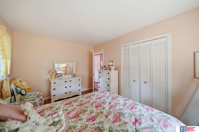 1920 E Bermuda Drive, Lincoln, NE 68506