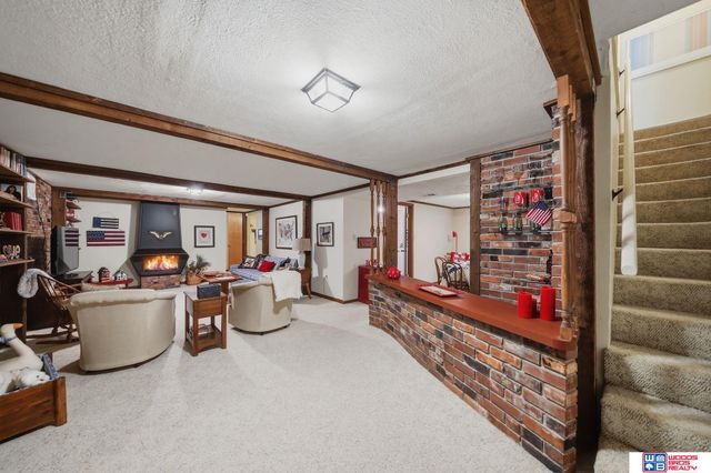 1920 E Bermuda Drive, Lincoln, NE 68506