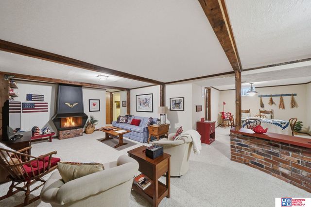 1920 E Bermuda Drive, Lincoln, NE 68506