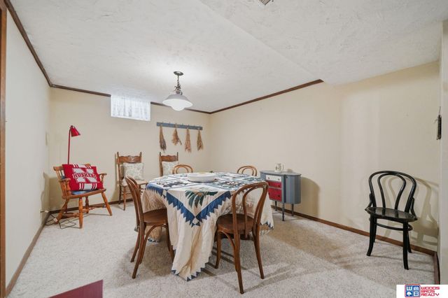 1920 E Bermuda Drive, Lincoln, NE 68506