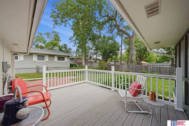 1920 E Bermuda Drive, Lincoln, NE 68506