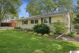 1920 E Bermuda Drive, Lincoln, NE 68506