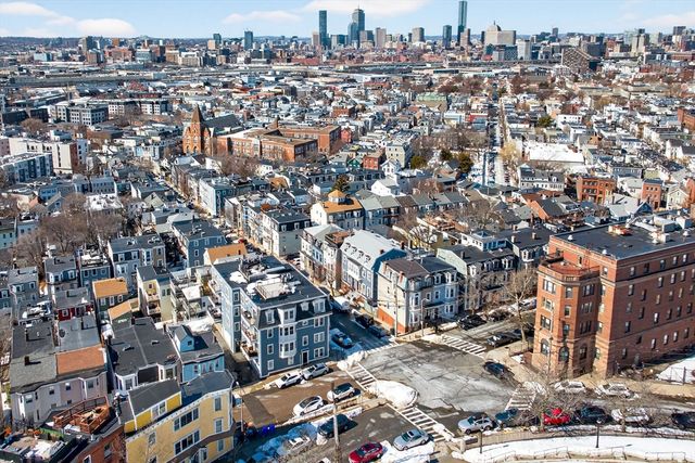 64 Telegraph Street 3, Boston, MA 02127