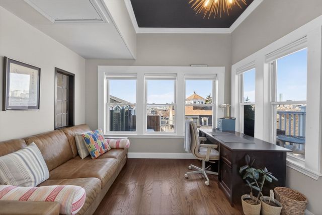 64 Telegraph Street 3, Boston, MA 02127