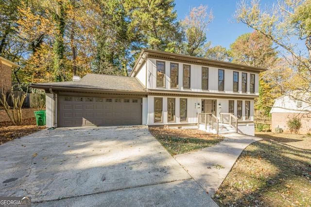 997 Carlisle Road, Stone Mountain, GA 30083