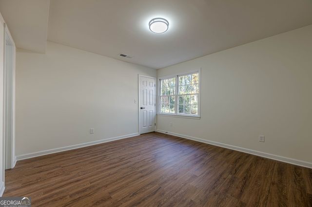 997 Carlisle Road, Stone Mountain, GA 30083