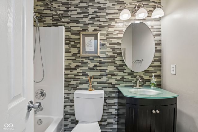 119 Village Green Drive, Indianapolis, IN 46227