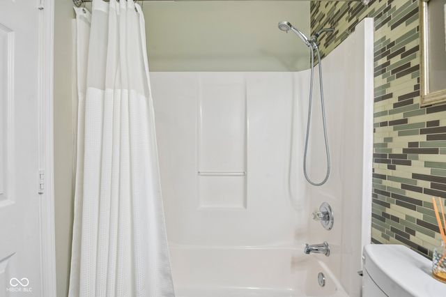 119 Village Green Drive, Indianapolis, IN 46227