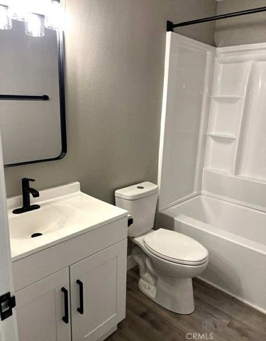 23745 Del Monte 153, Valencia, CA 91355