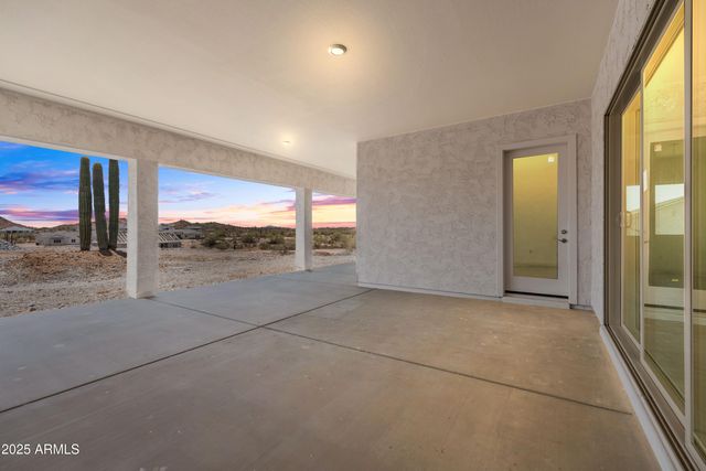 9143 W LIMESTONE MOUNTAIN Drive, Casa Grande, AZ 85194