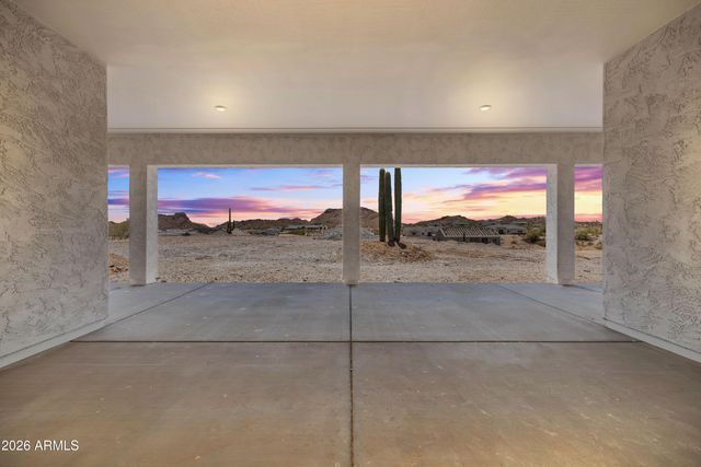 9143 W LIMESTONE MOUNTAIN Drive, Casa Grande, AZ 85194