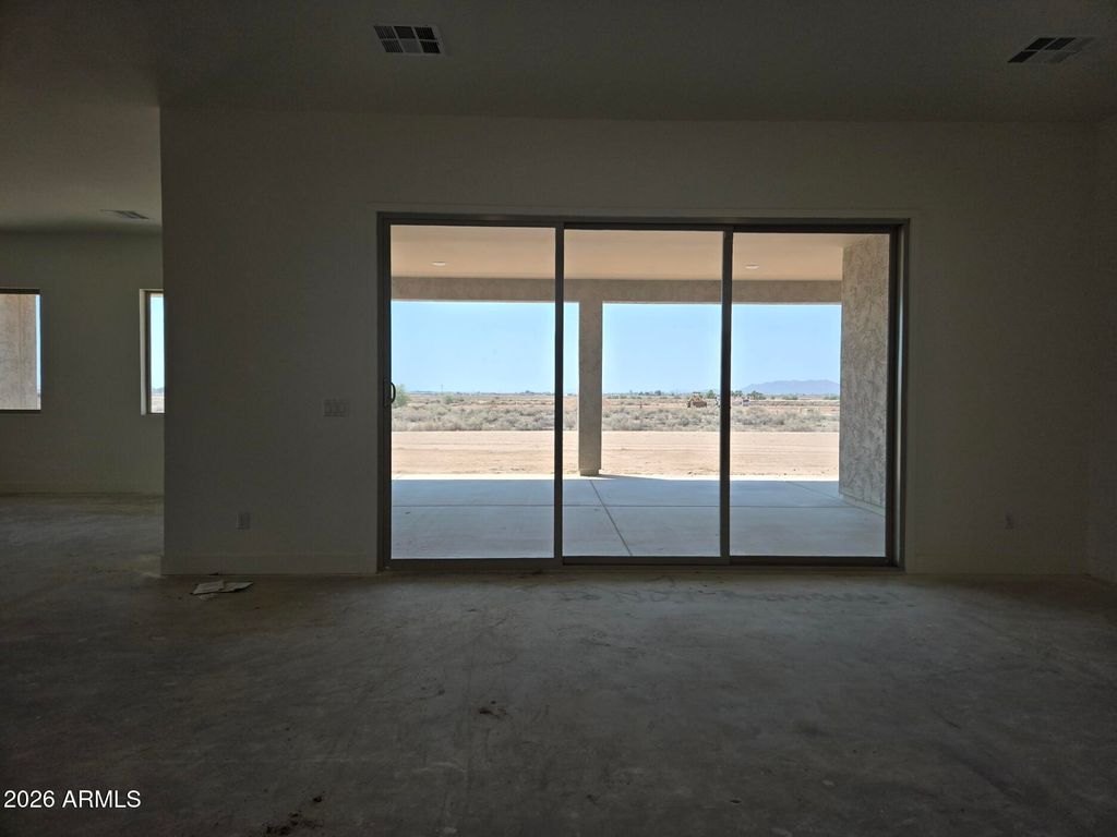 9143 W LIMESTONE MOUNTAIN Drive, Casa Grande, AZ 85194 — photo 4