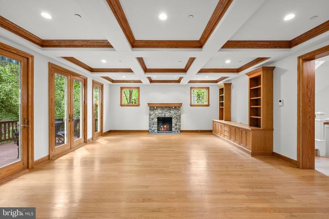 4520 DORSET AVE, Chevy Chase, MD 20815