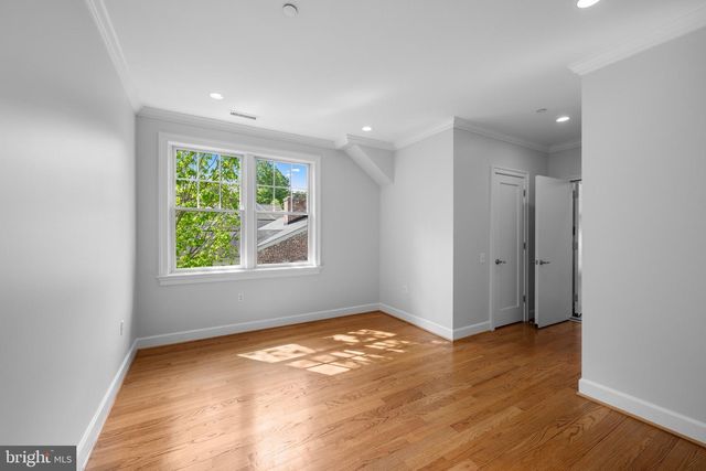 4520 DORSET AVE, Chevy Chase, MD 20815