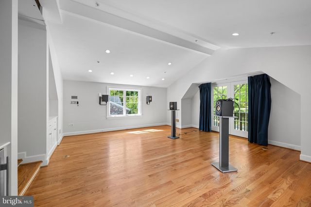 4520 DORSET AVE, Chevy Chase, MD 20815