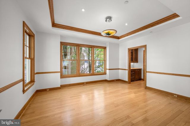4520 DORSET AVE, Chevy Chase, MD 20815