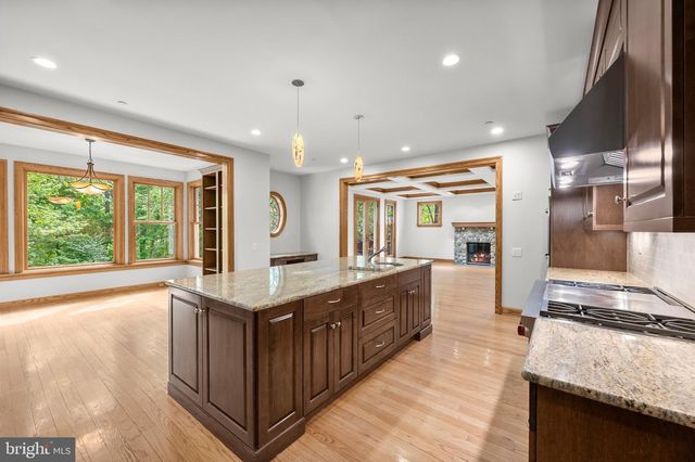 4520 DORSET AVE, Chevy Chase, MD 20815