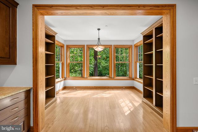 4520 DORSET AVE, Chevy Chase, MD 20815